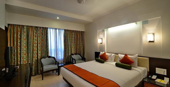 The President Hotel Shivajinagar Pune Exterior foto