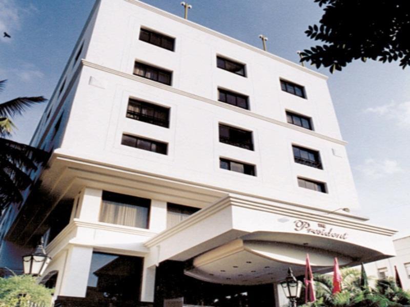 The President Hotel Shivajinagar Pune Exterior foto
