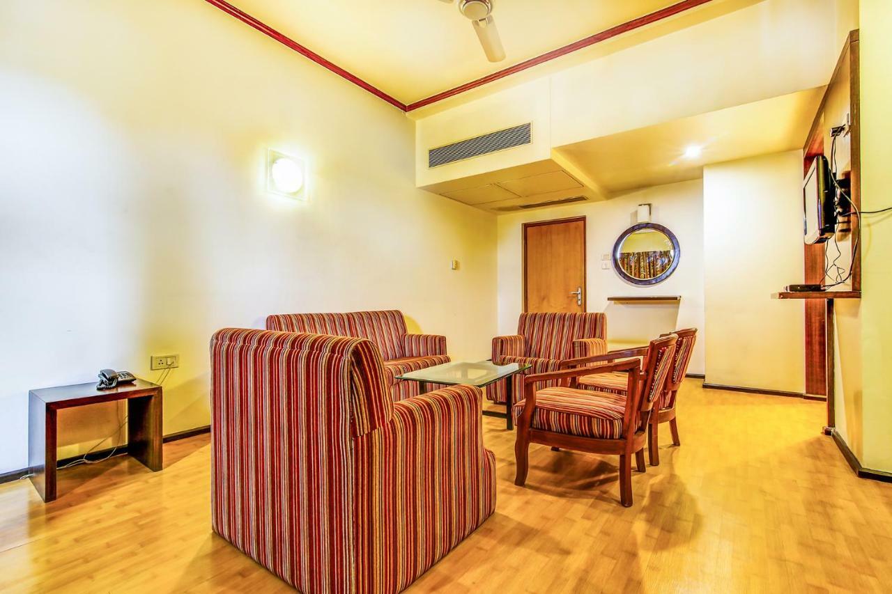 The President Hotel Shivajinagar Pune Exterior foto
