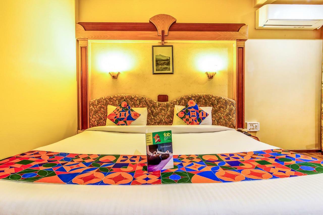 The President Hotel Shivajinagar Pune Exterior foto