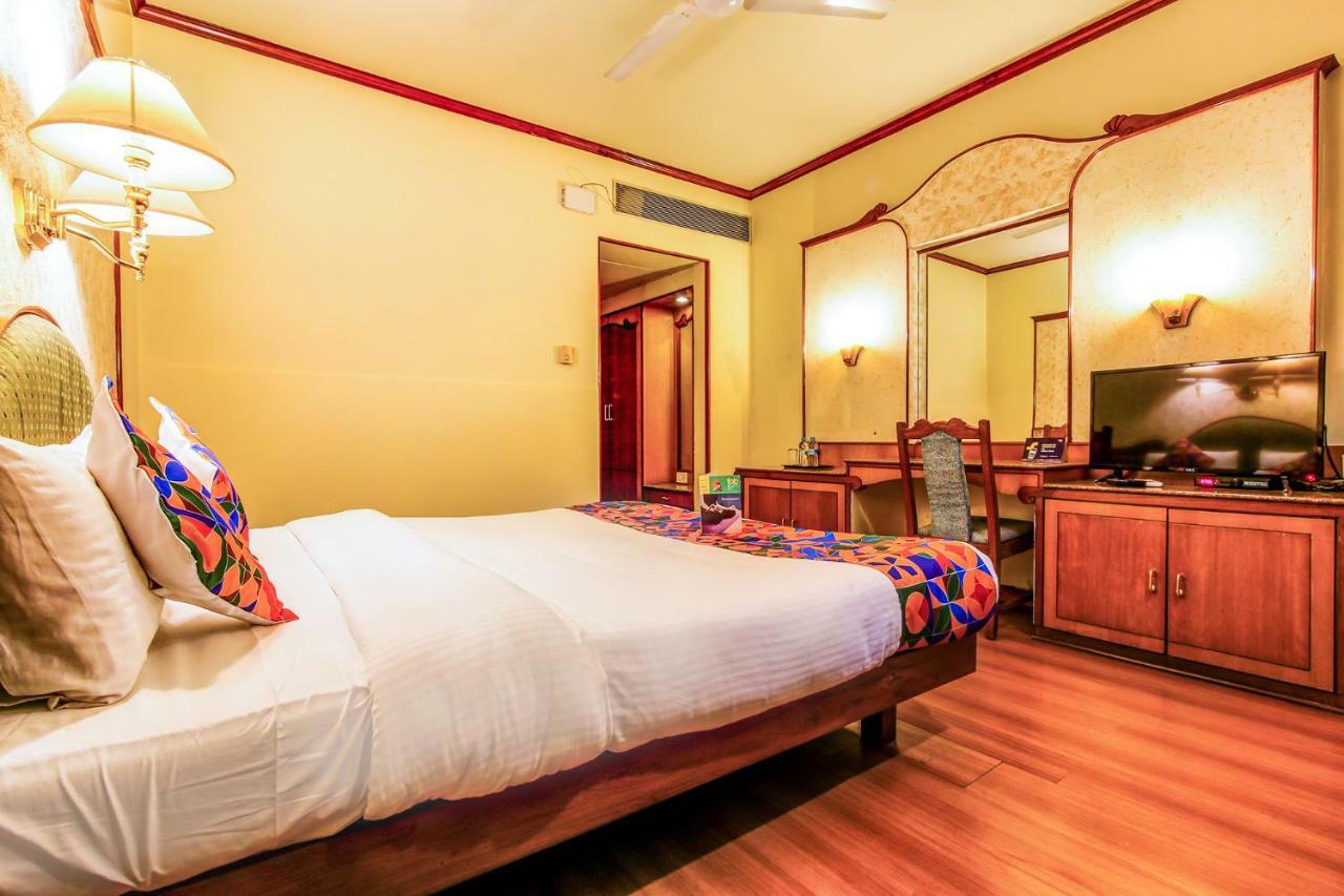 The President Hotel Shivajinagar Pune Exterior foto