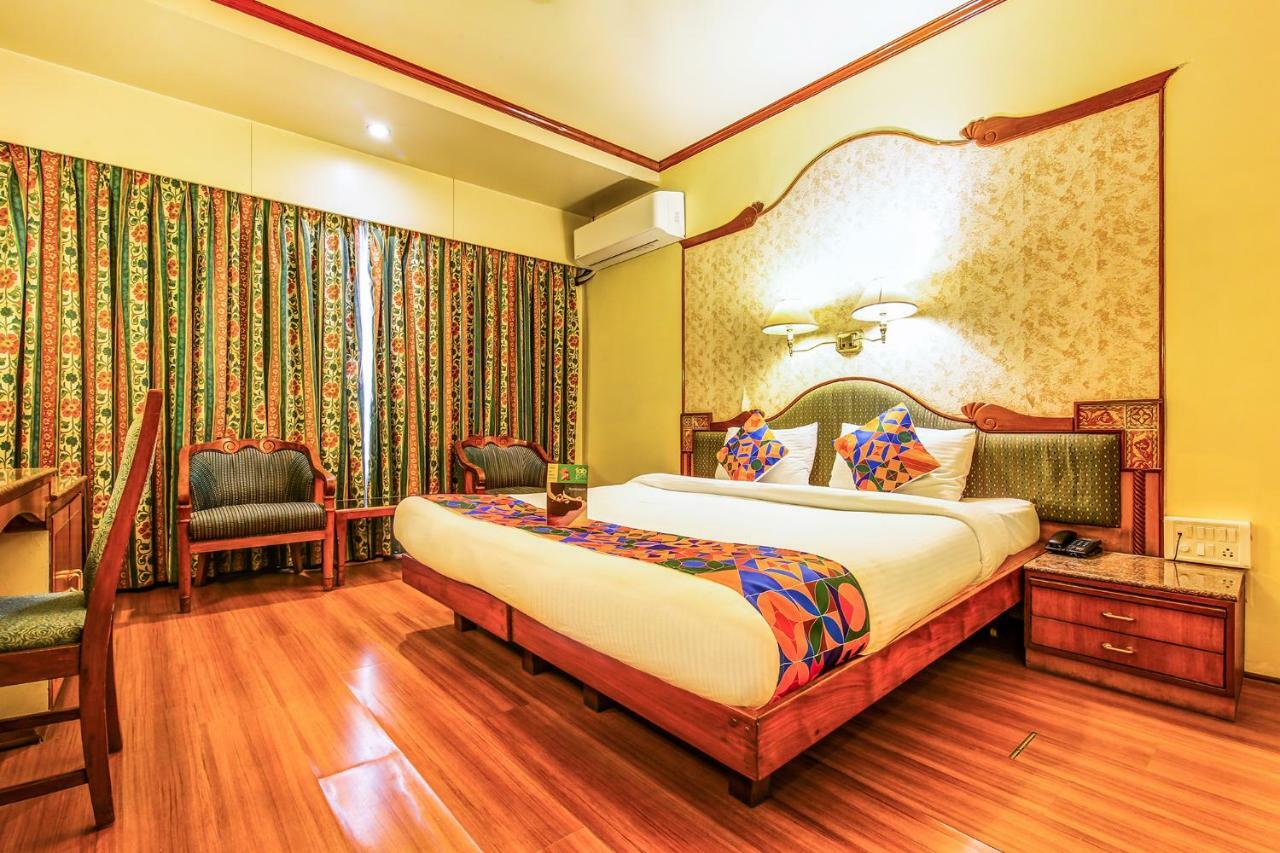 The President Hotel Shivajinagar Pune Exterior foto